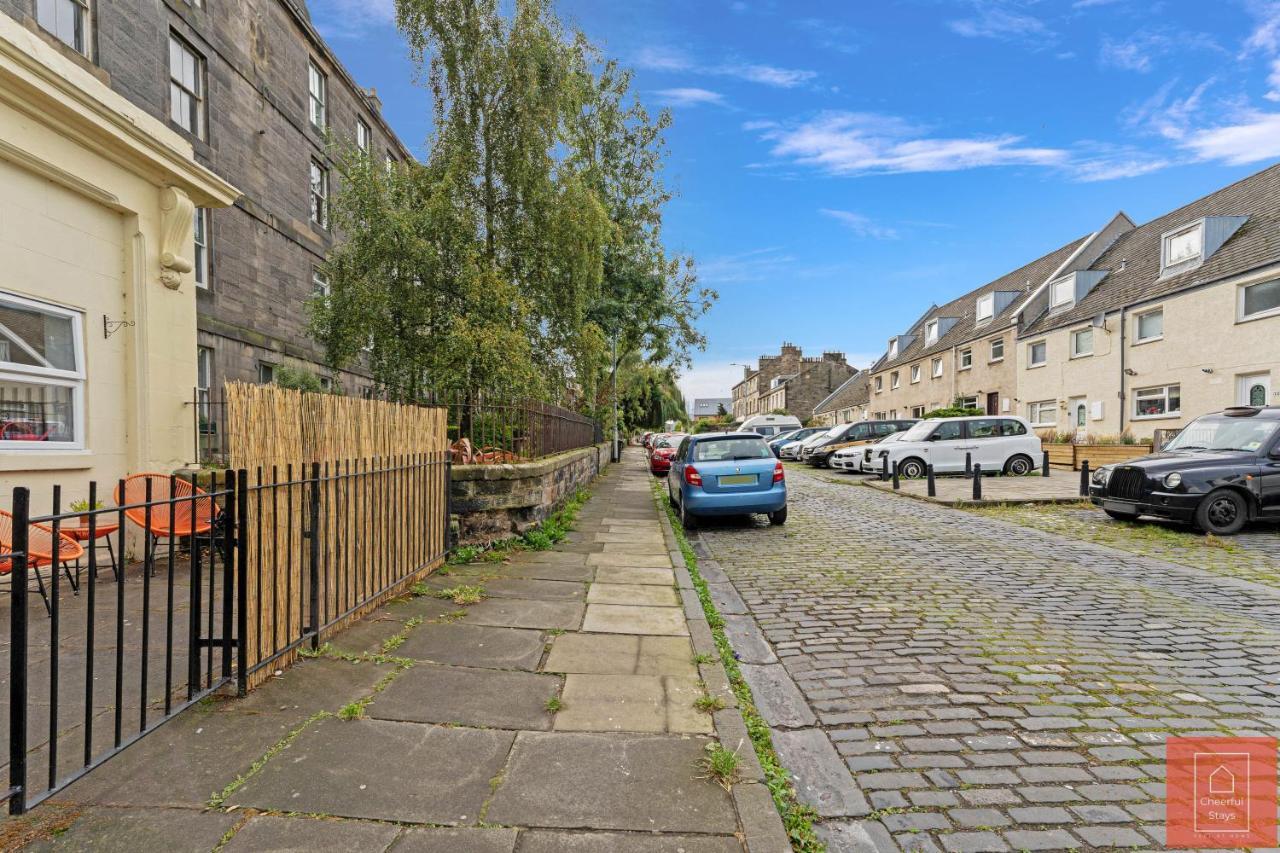 Cheerful Stays: Spacious Flat In Vibrant Leith Эдинбург Экстерьер фото