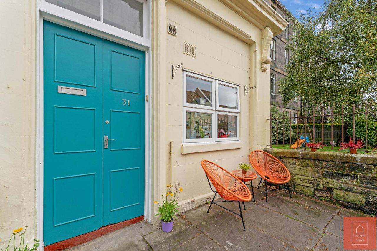 Cheerful Stays: Spacious Flat In Vibrant Leith Эдинбург Экстерьер фото